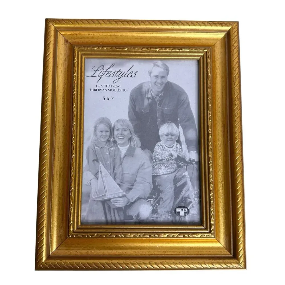 Lifestyles European Molding 5 x 7 Frame Gold Ornate TMG Resin